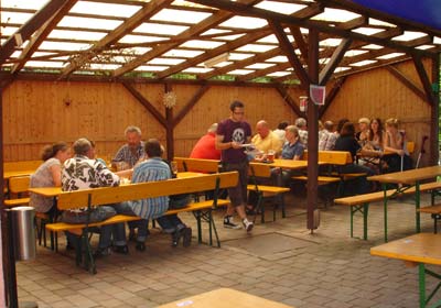 Gastwirtschaft Kroder in Hüll - unser Biergarten